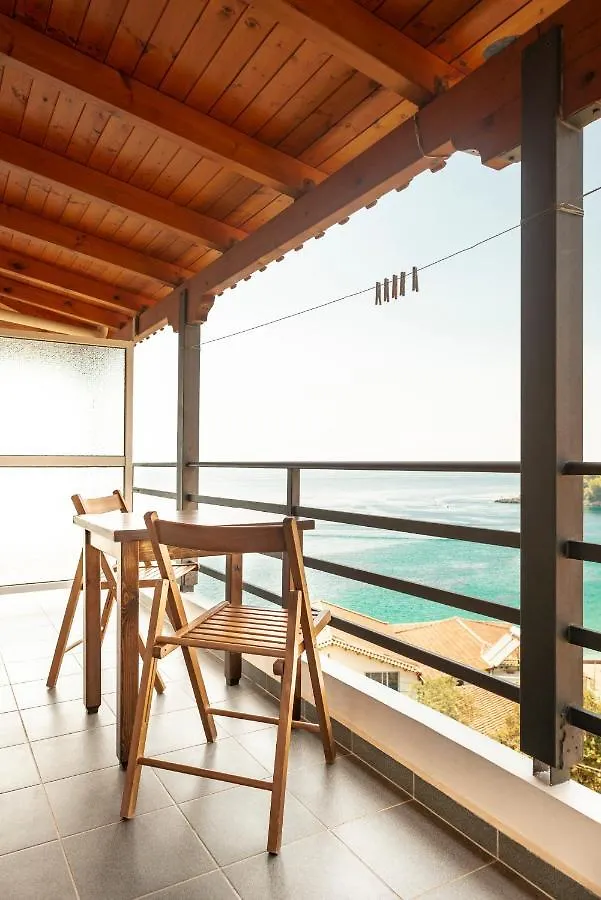 Margarita Guesthouse Himare 0*,