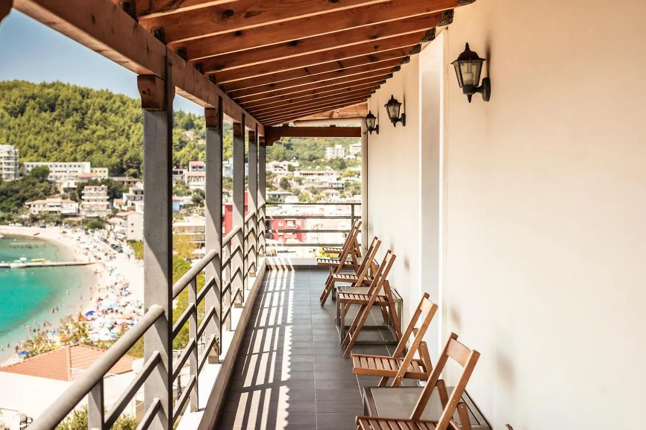 Margarita Guesthouse Himare Bed & Breakfast