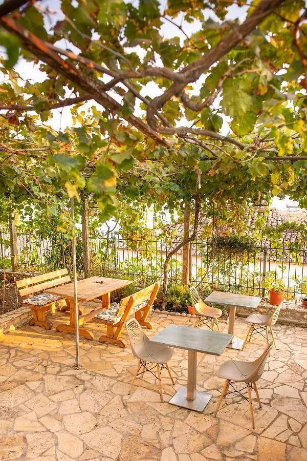 Margarita Guesthouse Himare Albanië